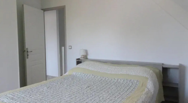 Коттедж Semi-detached House, Brehal