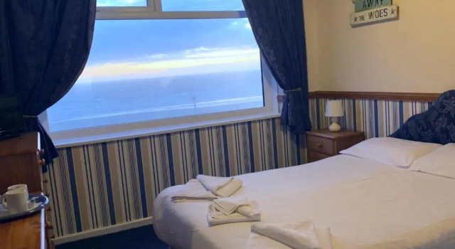 Canasta Hotel, Забронировать Отель Отели Блэкпул 3 звезды, рядом с Конференц-центр Winter Gardens, 3*