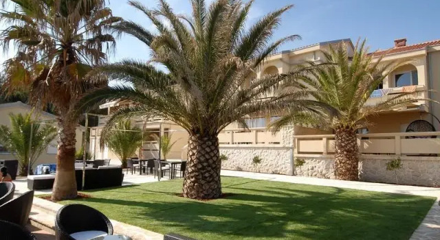 Paradise Resort Vanesa