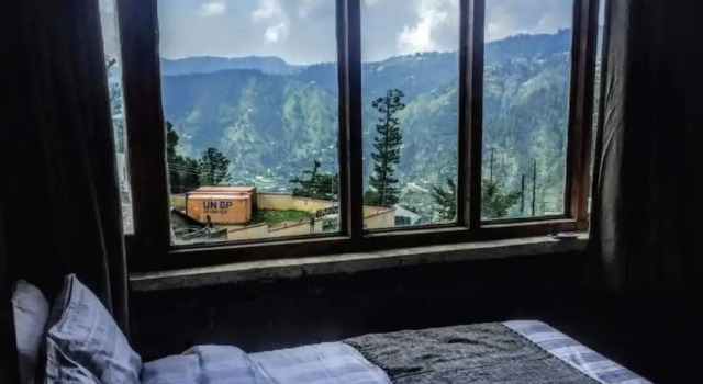 Orangeloft Mushkpuri, Rezerwuj Hotel Hotele w Punjab Region z parkingiem, Parking