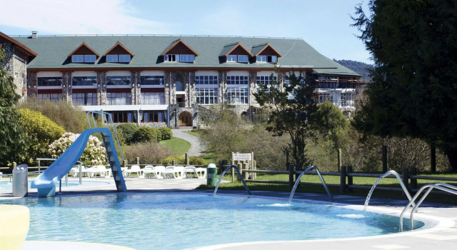 Termas Puyehue Wellness & Spa Resort, Rezerwuj Ośrodek wypoczynkowy Hotele w Puyehue z basenem, Basen