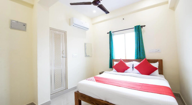 OYO 47381 Ama Residency, Rezervovat Hotel Maisúr Bangalore