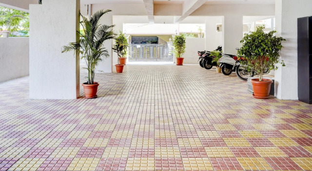 OYO 80246 Collection O Hotel Saffron residency KPHB, Rezerwuj Hotel Hajdarabad 