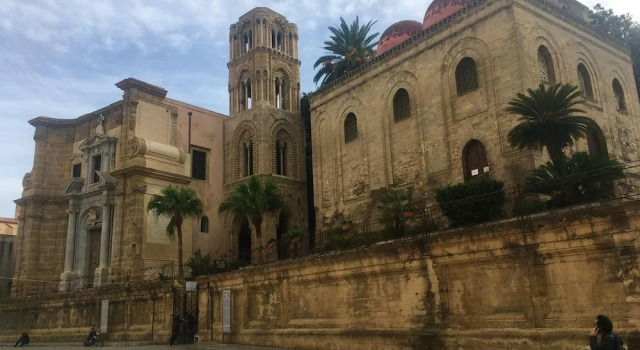 Apartment With one Bedroom in Palermo, With Wonderful City View, Furni, Забронировать Апартаменты/квартира Отели Палермо с парковкой, рядом с Кафедральный собор, Парковка