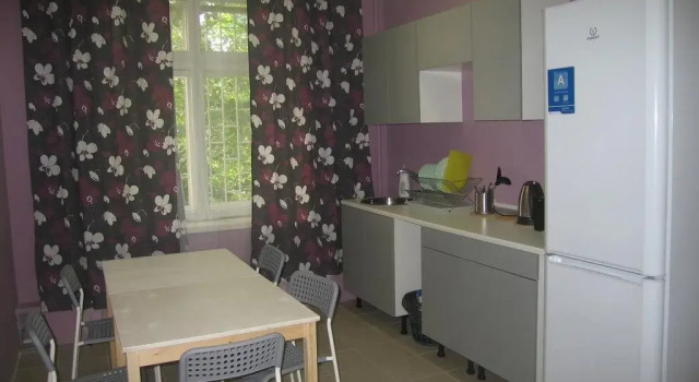 Hostel Moskovskiie Kanikuly, Prenota Ostello Ostelli a Mosca, vicino a Dubrovka MCC Station, Ostello