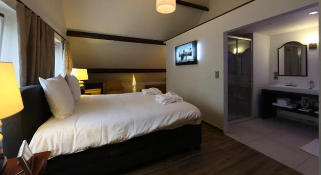 Полулюкс Hostellerie Kemmelberg