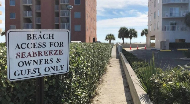 Sea Breeze by RedAwning, Prenota Hotel Hotel a Alabama con piscina, Piscina