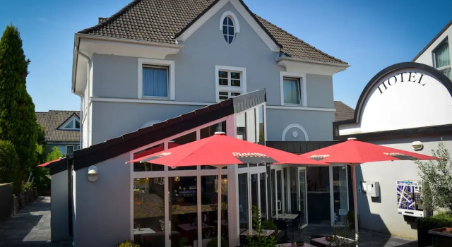 City Partner Hotel Villa Fiore, Забронировать Отель Отели Кайзерсверт с парковкой, Парковка