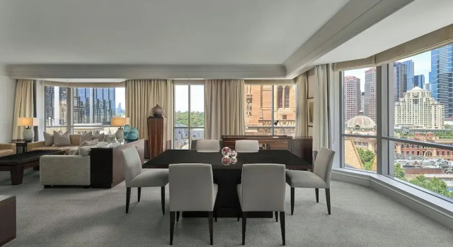 Люкс c 1 комнатой с видом на город The Westin Melbourne