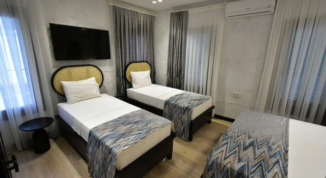 Четырёхместный семейный номер Standard Otel Gülayvalık