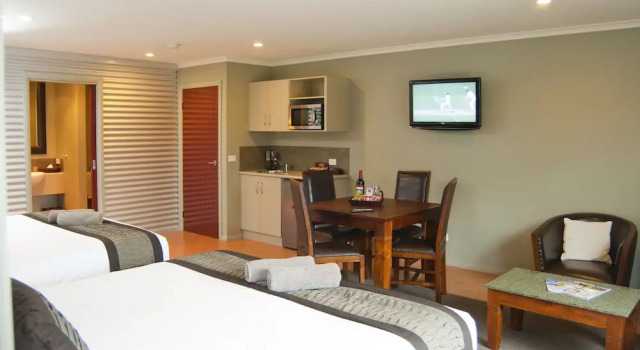 Четырёхместный номер Deluxe Bairnsdale Motel