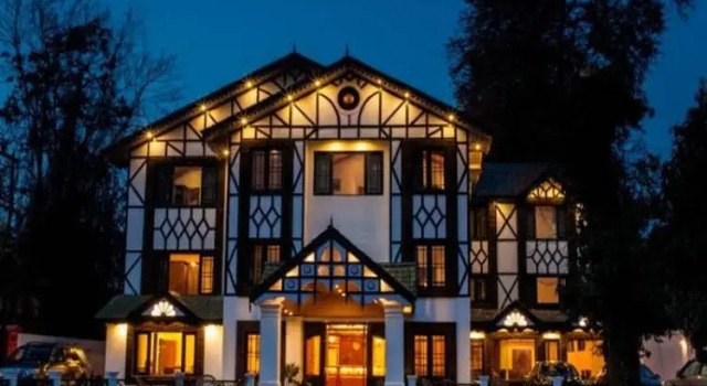 The Heritage By Heevan, Забронировать Отель Бизнес-отели Jammu & Kashmir Ski, 4* 5*