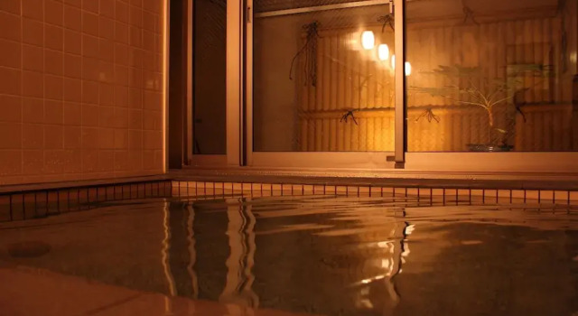 Echigoya Ryokan, Buchen Sie Pension Hotels in Saitama mit Parkplatz, Parkplätze