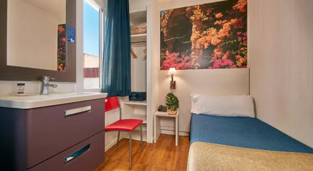 Одноместный номер Hotel Transit