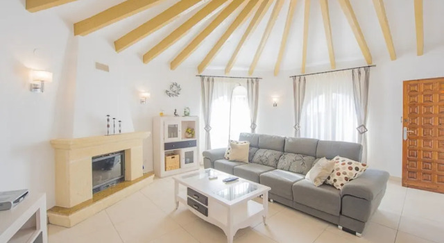 Villa - 3 Bedrooms with Pool - 105015