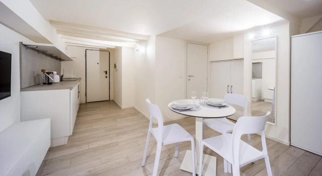 Italianway - The B Village Standard - M3, Забронировать Отель Милан Ломбардия, рядом с Colonne di San Lorenzo