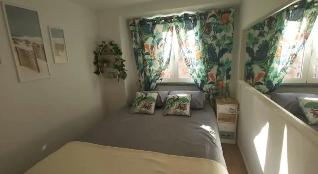 Seixal Bay House!!, Rezervovat Hotel Hotely v Oeste s parkováním, Parkování