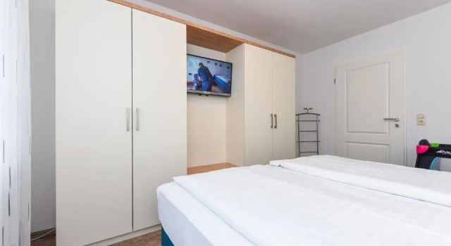 Апартаменты с 2 комнатами с балконом Ferienwohnung Haus zum Seehund mit Pool, Garten und Tischtennisplatte