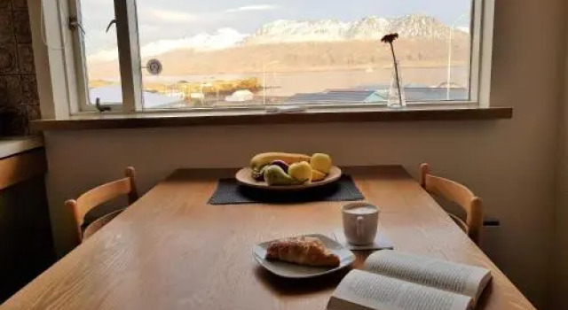 Klif, Prenota Hotel Djupivogur 