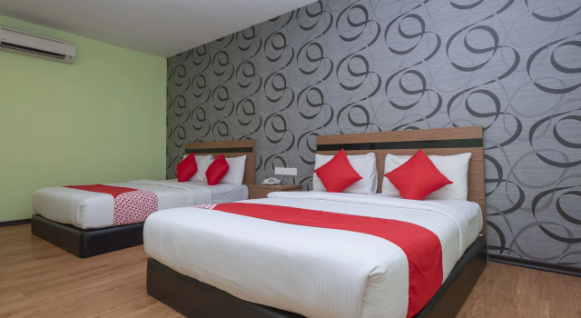 OYO 503 Hotel Aromas JB, Varaa Hotelli Hotellit Johor pysäköinnillä, Pysäköinti