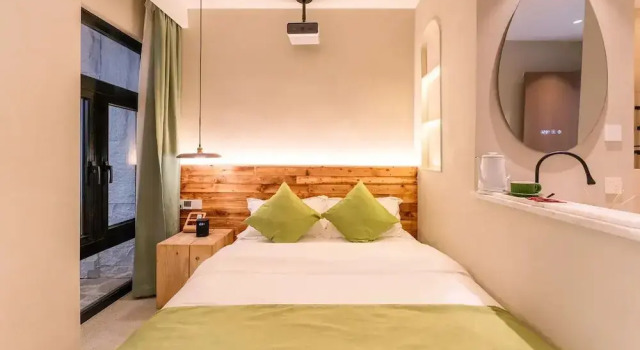 Номер Deluxe с видом на внутренний двор Luming Courtyard Private Villa - Xi'an Ancient City Bell Tower Branch