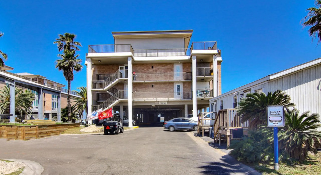Channelview  217 in Port Aransas