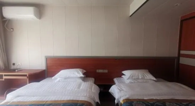 Люкс Longshan Kunming Apartment