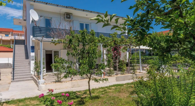 Apartments Joka, Prenota Appartamento Hotel a Isole Quarnerine con parcheggio, Parcheggio