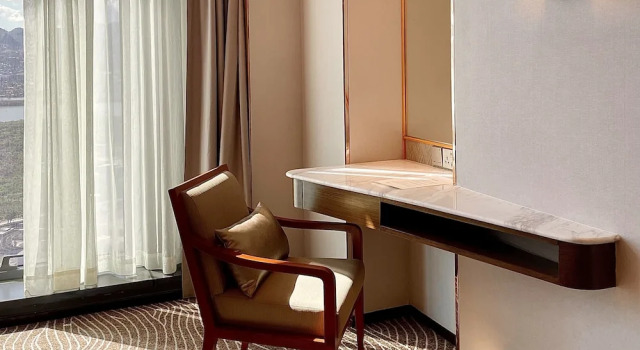 Номер Premier Fili Hotel at Nustar Cebu