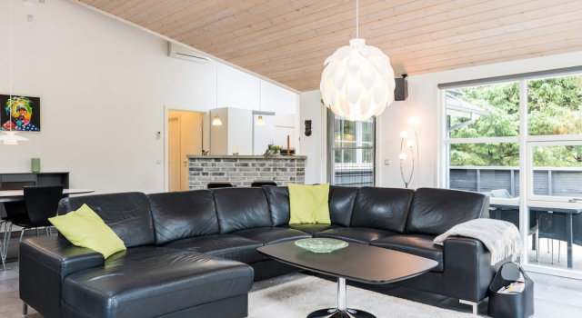 5 Star Holiday Home in Blavand