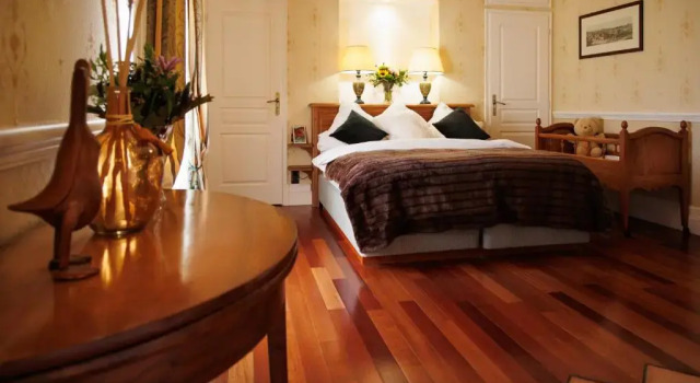 Domaine De La Rocque, Rezerwuj Hotel Hotele w Red Perigord z basenem, Basen