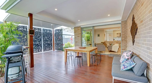 Luxury Spacious Entertaining Areas and Close to Hyams Beach