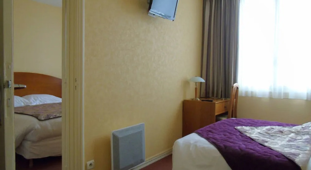 Семейный номер Standard с 2 комнатами Hotel de Bordeaux