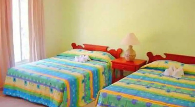 Catalinas Beach Suites