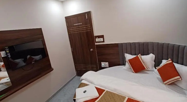 Люкс Hotel Leela Palace