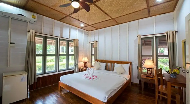 Номер Standard Koh Tao Coral Grand Resort