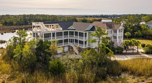 The Porches by Peace Vacations, Buchen Sie Ferienhaus Debordieu Colony USA