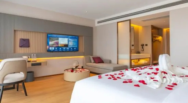 Люкс Superior Lavande Hotel (Kunming Haile World Changhong West Road Subway Station)