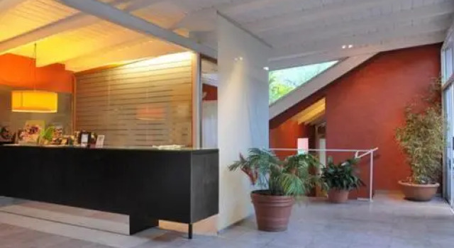 Lake Buenavista Apart Hotel & Suites