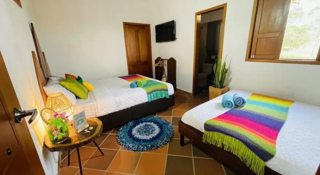 Parador La Mesa Redonda, Book Campingplads Hoteller i Los Santos med morgenmad, Morgenmad