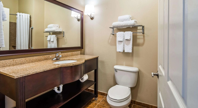 Четырёхместный люкс Red Roof Inn Dothan