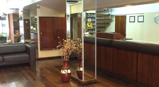 Torre Hotel, Rezerwuj Hotel Hotele w Buenos Aires z basenem, Basen