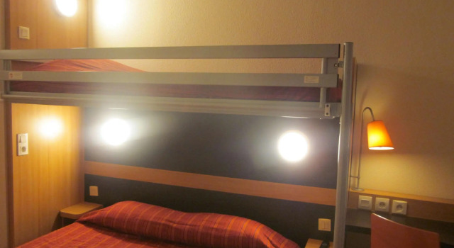 Трёхместный номер Standard B&B HOTEL Bayeux
