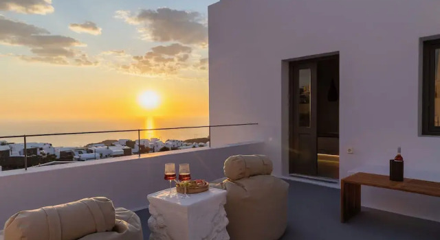 Люкс Luxury Niabelon Suites - Private Jacuzzi Sunset View