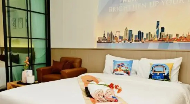 Люкс Metro Hotel Phahonyothin 35