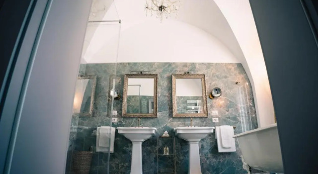 Апартаменты The Duchess's View - NEW! Luxurious Flat in Historical Centre 115 sq m, 3min walk to Cala Porto beach and Private Parking
