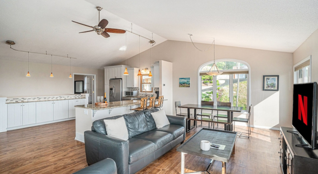Коттедж Luxury 4BDR Blue Haven Cottage Grand Haven 150