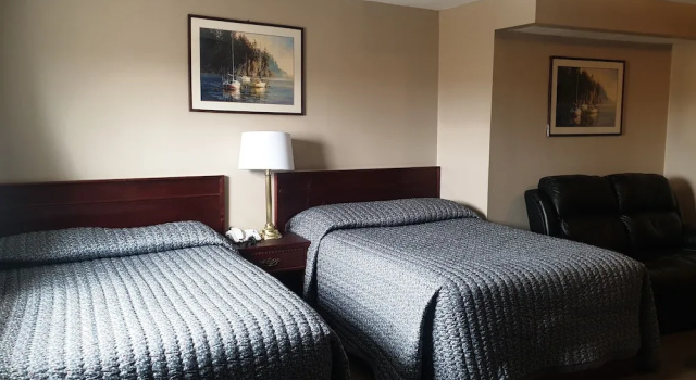 Четырёхместный номер Deluxe Coronation Motel