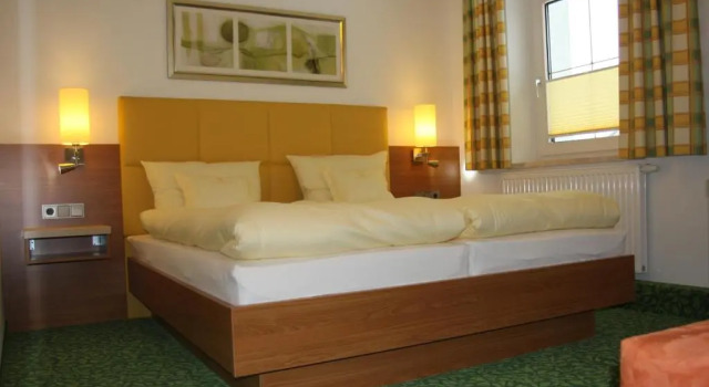 Hotel Sonnenhof, Book Hotel  