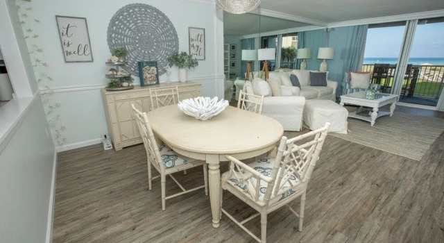 Shoreline Towers 1023 - 2 Br Condo, Varaa Hotelli Hotellit Emerald Coast uima-altaalla, Uima-allas